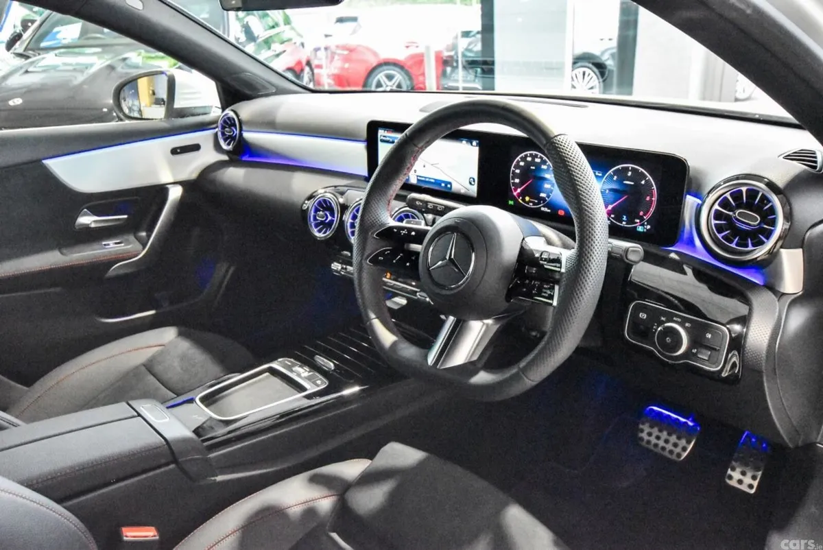 Mercedes-Benz A-Class Hatchback, Diesel, 2024, White