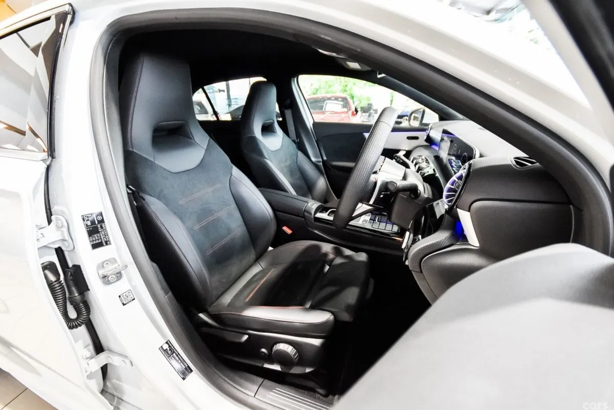 Mercedes-Benz A-Class Hatchback, Diesel, 2024, White