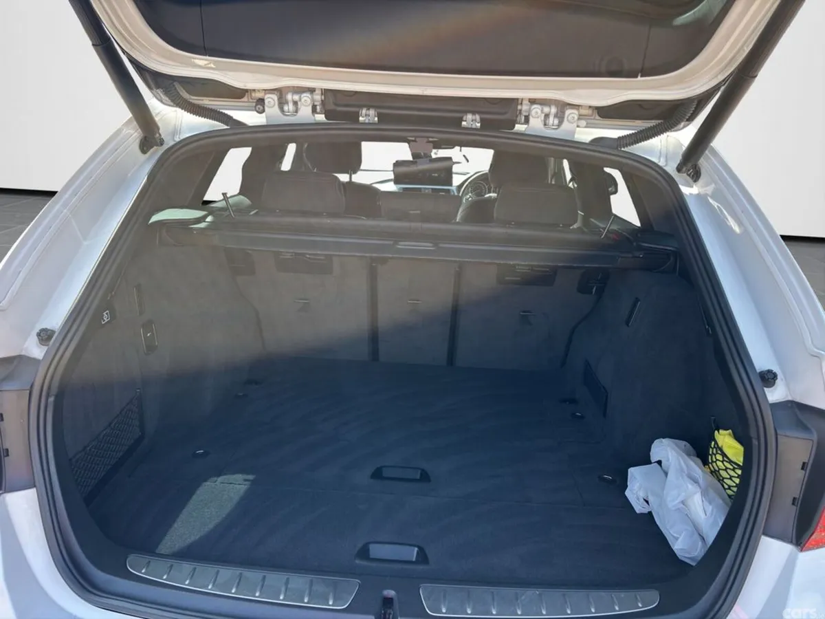 BMW 3-Series Estate, Diesel, 2017, White