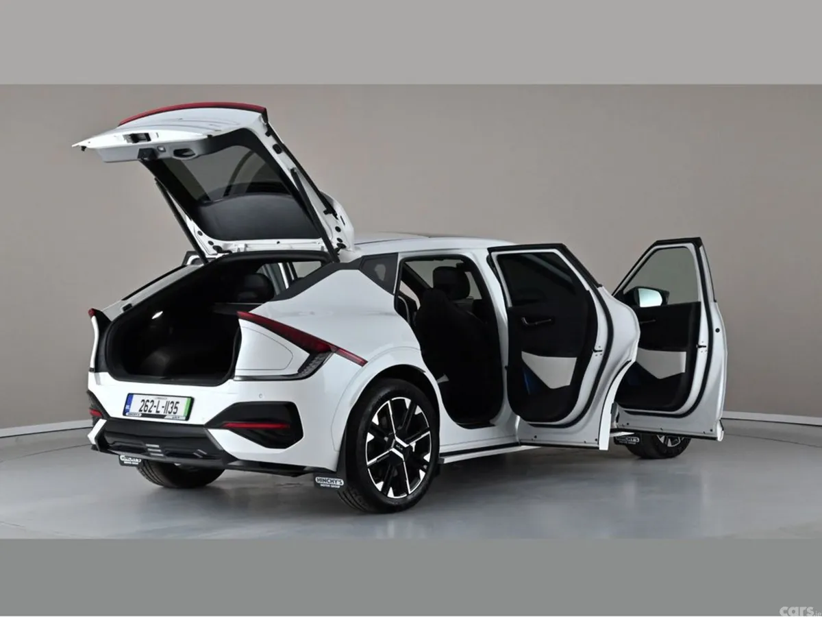 Kia EV6 MPV, Electric, 2026, White
