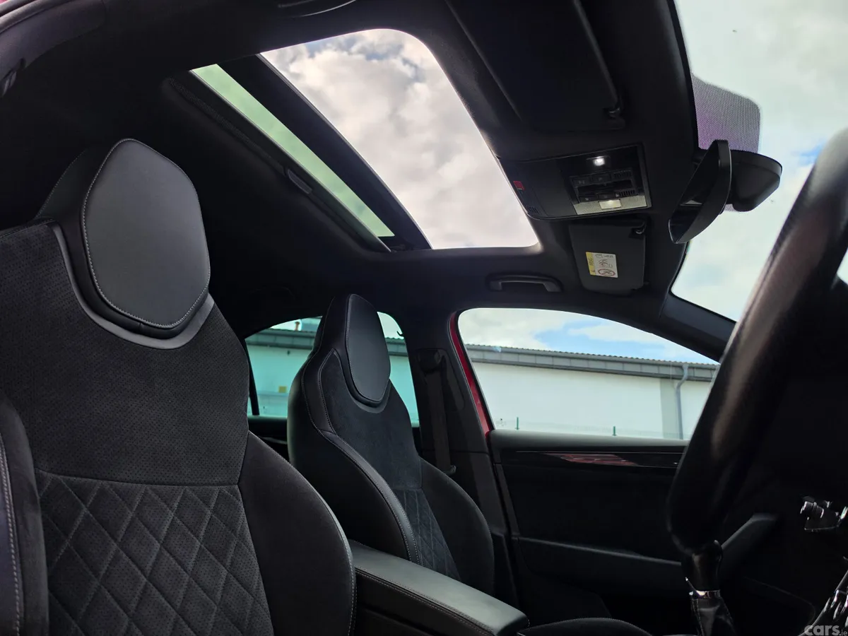 Skoda Superb Saloon, Diesel, 2019, Red