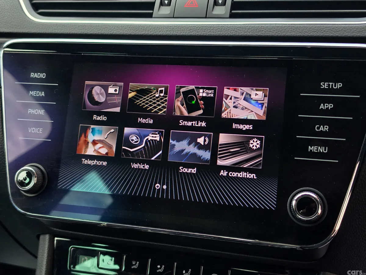 Skoda Superb Saloon, Diesel, 2019, Red