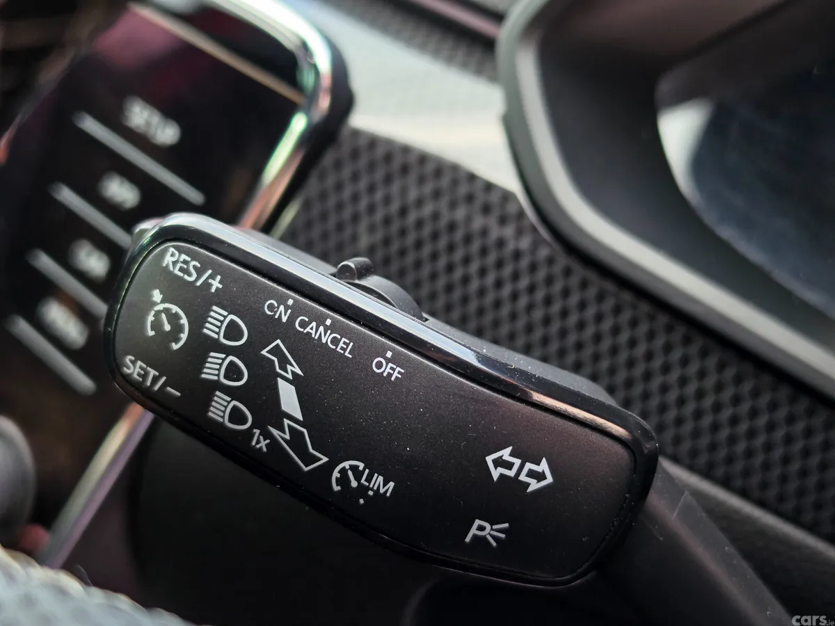 Skoda Superb Saloon, Diesel, 2019, Red