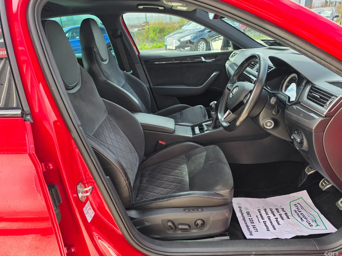Skoda Superb Saloon, Diesel, 2019, Red