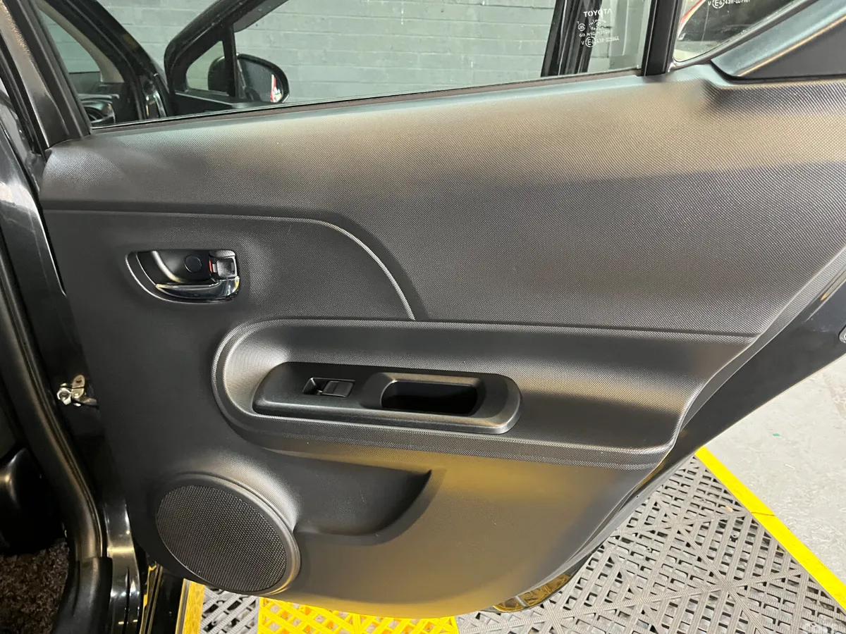 Toyota Aqua Hatchback, Petrol Hybrid, 2016, Black