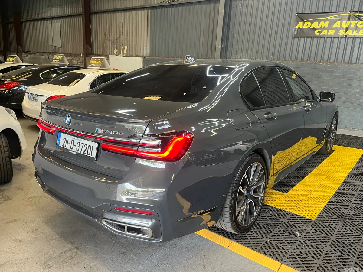 BMW 7-Series Saloon, Petrol Plug-in Hybrid, 2021, Grey