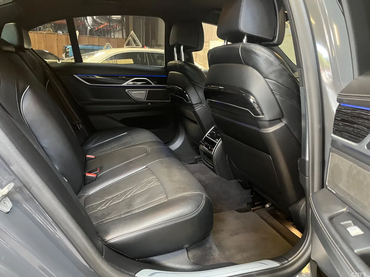 BMW 7-Series Saloon, Petrol Plug-in Hybrid, 2021, Grey