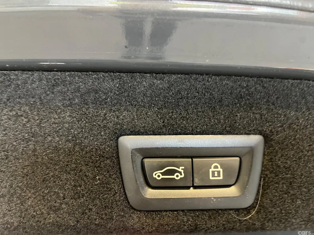 BMW 7-Series Saloon, Petrol Plug-in Hybrid, 2021, Grey