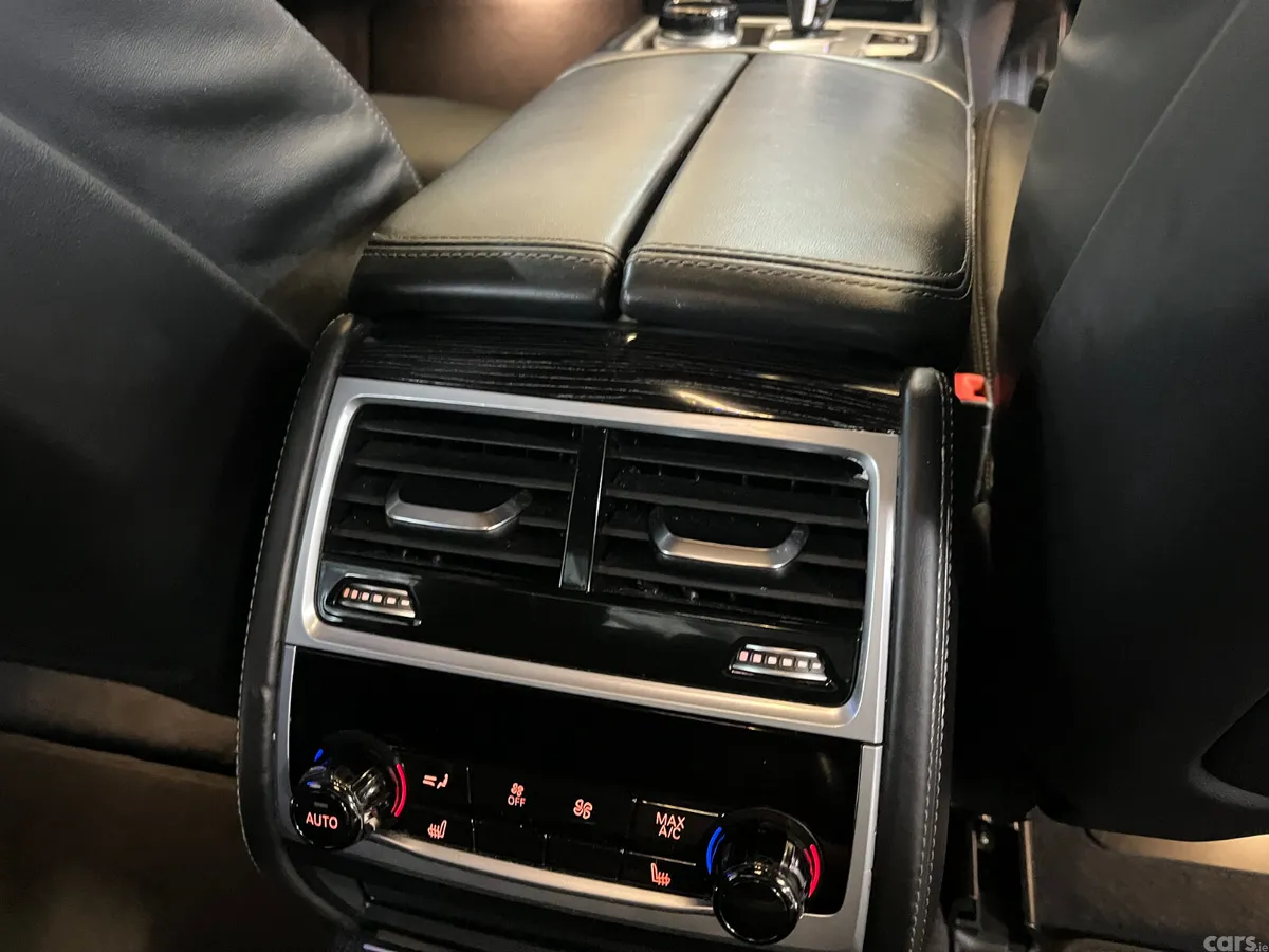 BMW 7-Series Saloon, Petrol Plug-in Hybrid, 2021, Grey