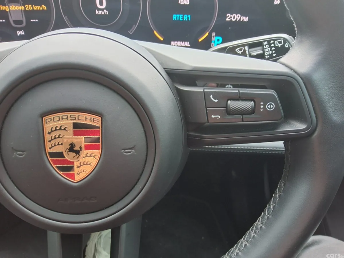 Porsche Taycan Hatchback, Electric, 2024, Blue