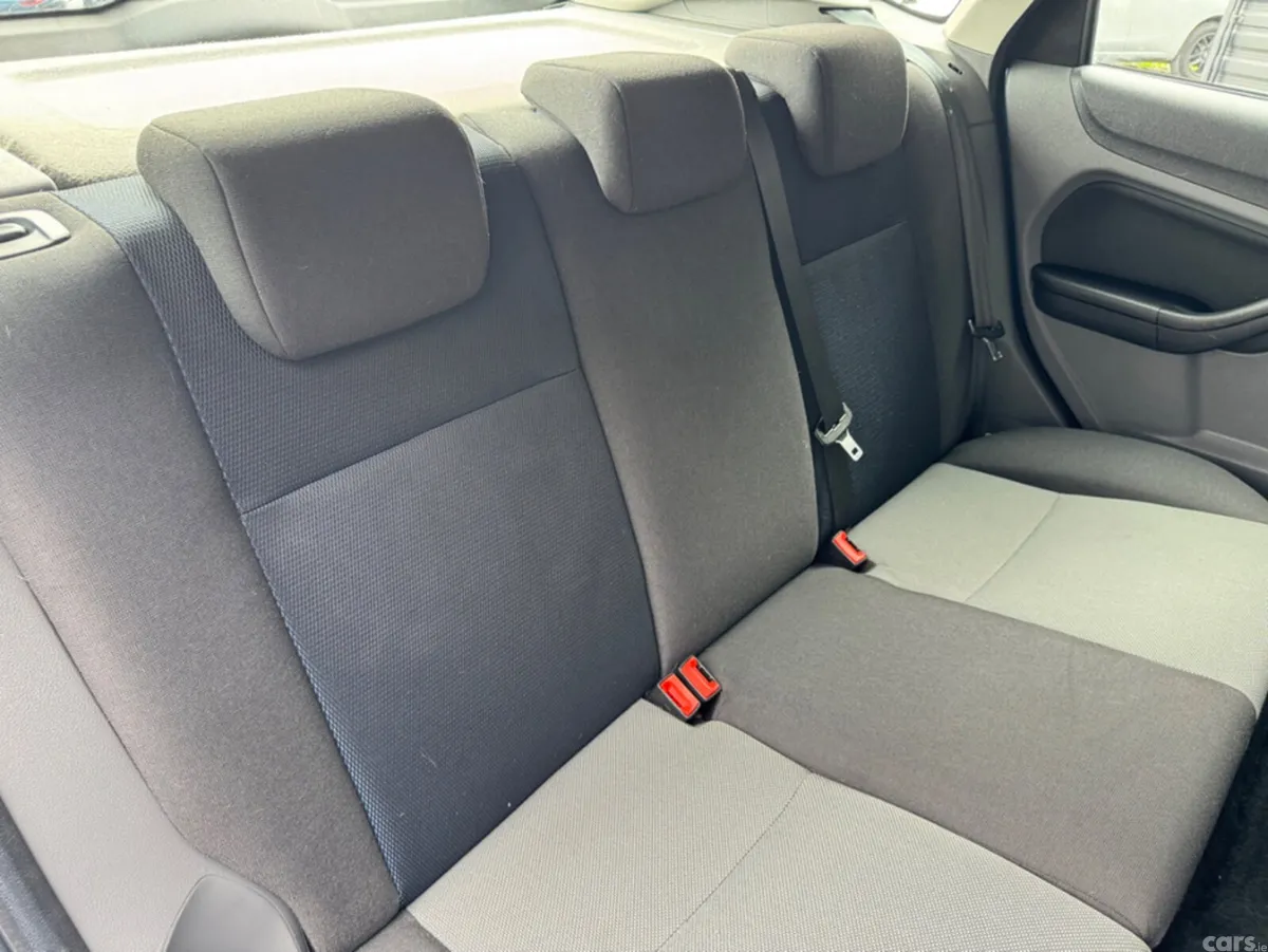 Ford Focus Hatchback, Diesel, 2011, Blue