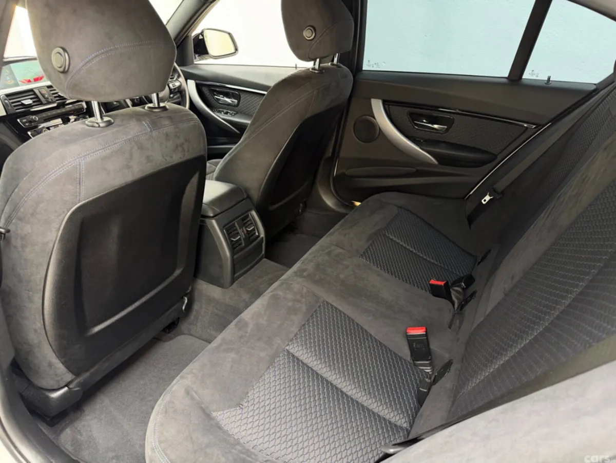 BMW 3-Series Saloon, Diesel, 2017, White