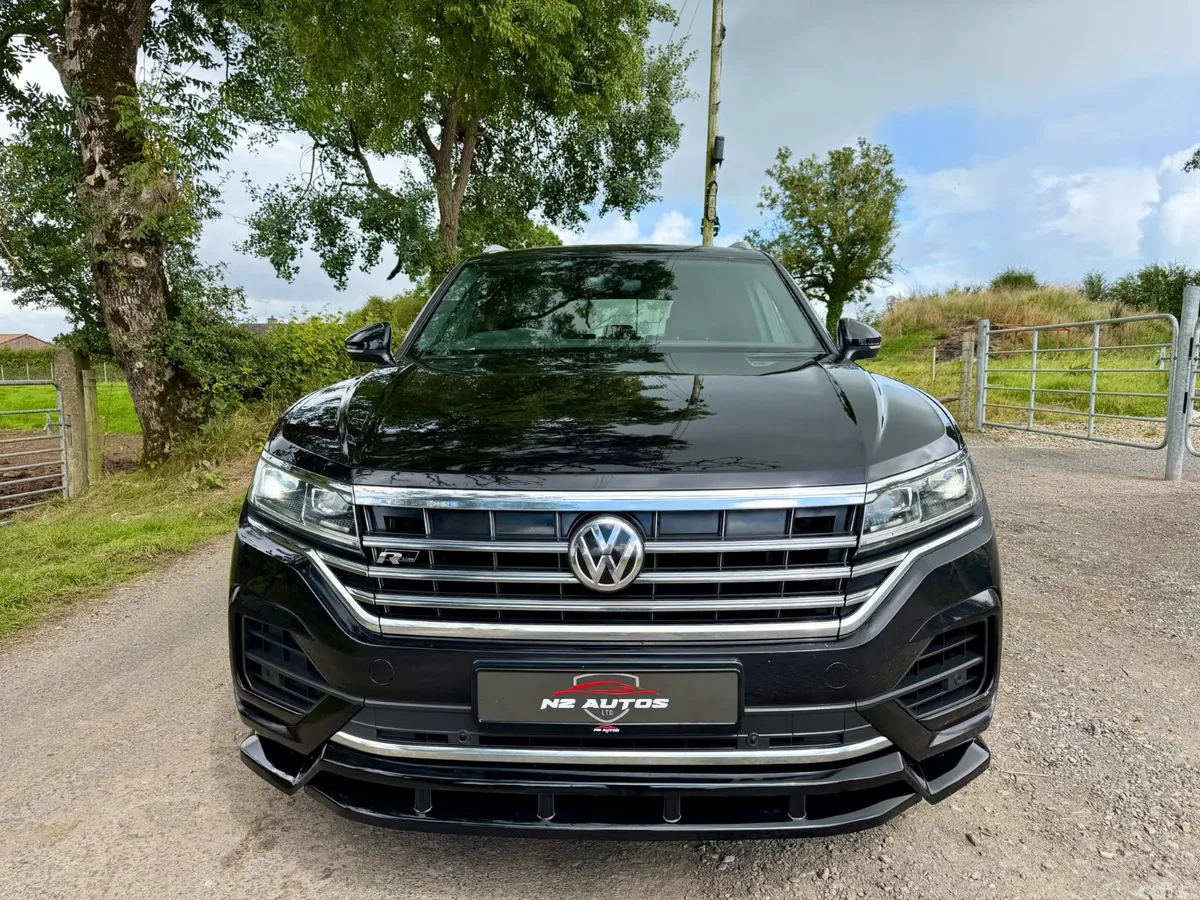 Volkswagen Touareg SUV, Diesel, 2019, Black