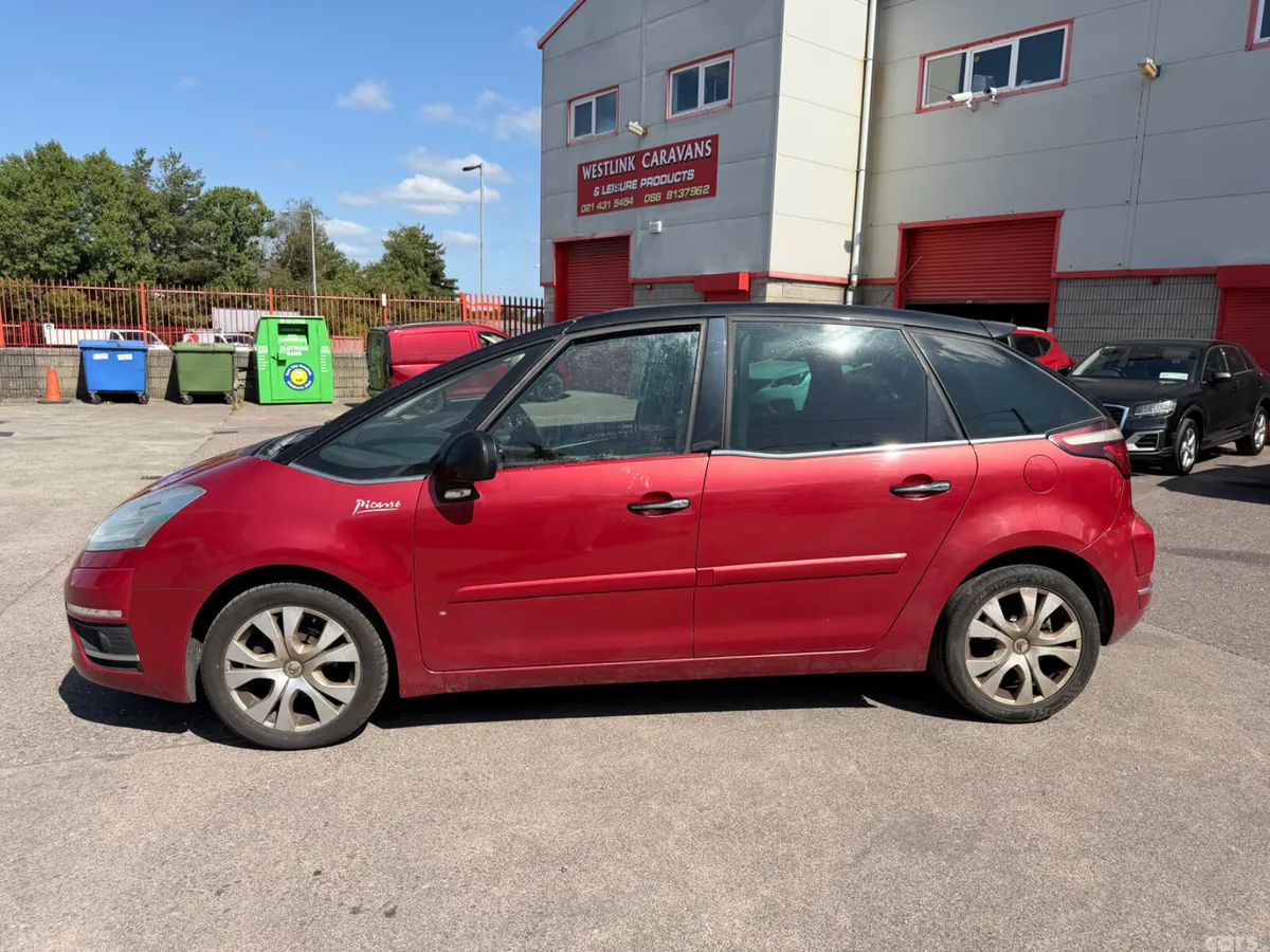 Citroen C4 Picasso MPV, Diesel, 2013, Red