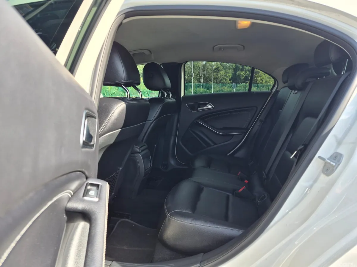 Mercedes-Benz A-Class Hatchback, Diesel, 2016, White