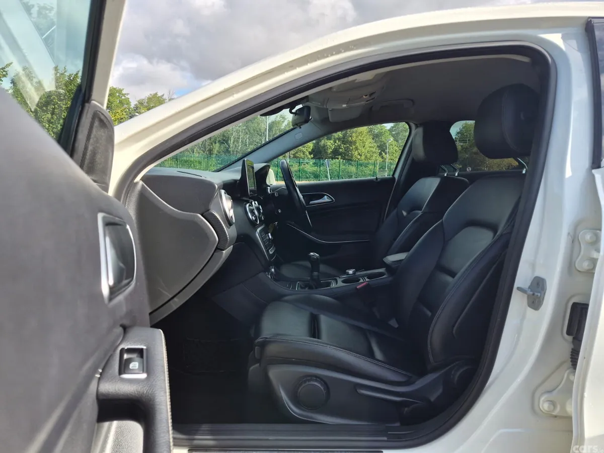 Mercedes-Benz A-Class Hatchback, Diesel, 2016, White