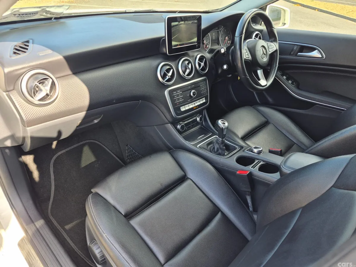 Mercedes-Benz A-Class Hatchback, Diesel, 2016, White
