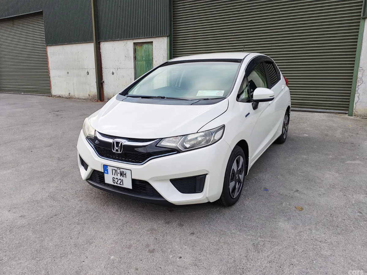Honda Fit Hatchback, Petrol Hybrid, 2017, White