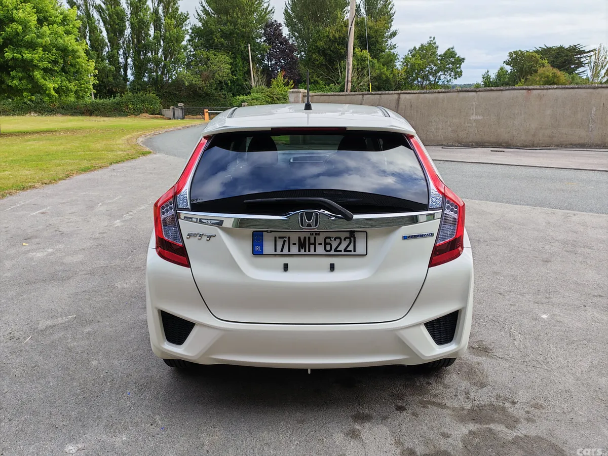 Honda Fit Hatchback, Petrol Hybrid, 2017, White