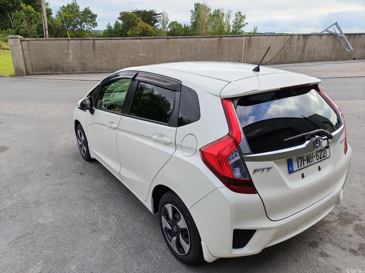 Honda Fit Hatchback, Petrol Hybrid, 2017, White