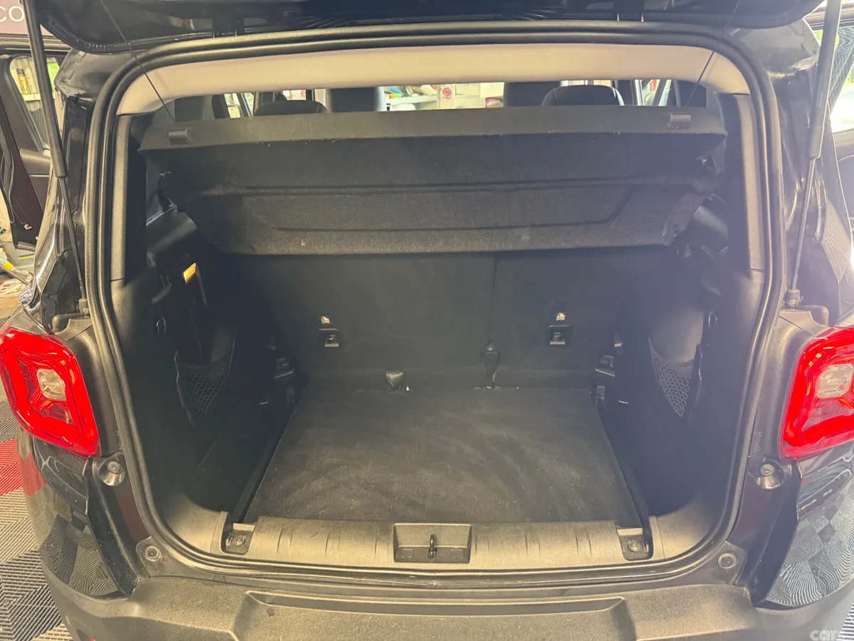 Jeep Renegade SUV, Petrol, 2021, Black