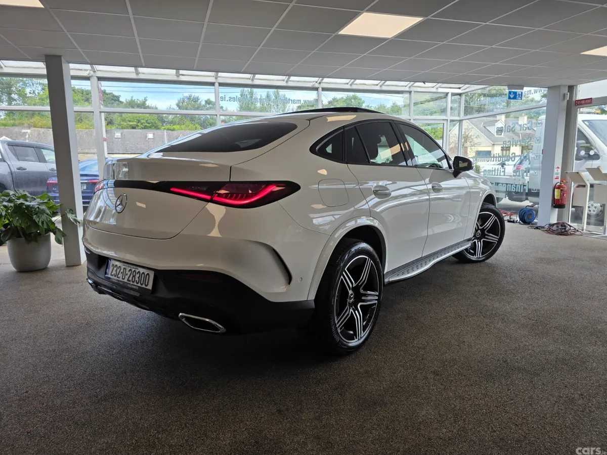 Mercedes-Benz GLC SUV, Diesel Plug-in Hybrid, 2023, White