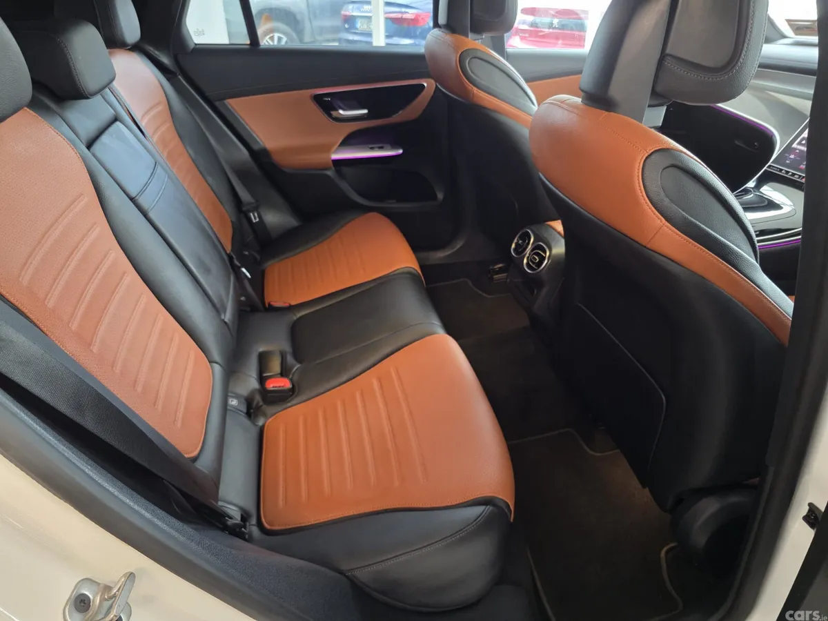 Mercedes-Benz GLC SUV, Diesel Plug-in Hybrid, 2023, White