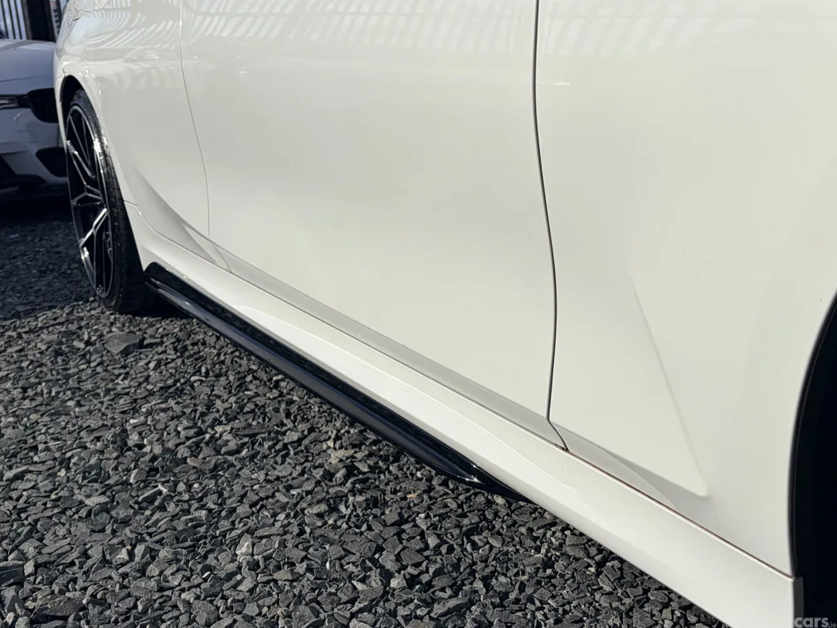 BMW 3-Series Saloon, Diesel, 2019, White