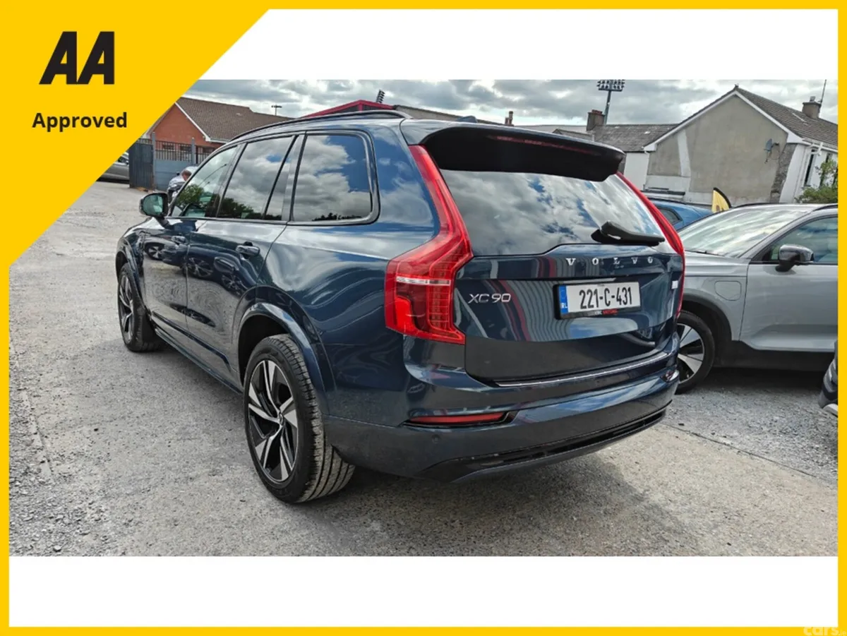 Volvo XC90 MPV, Petrol Plug-in Hybrid, 2022, Blue