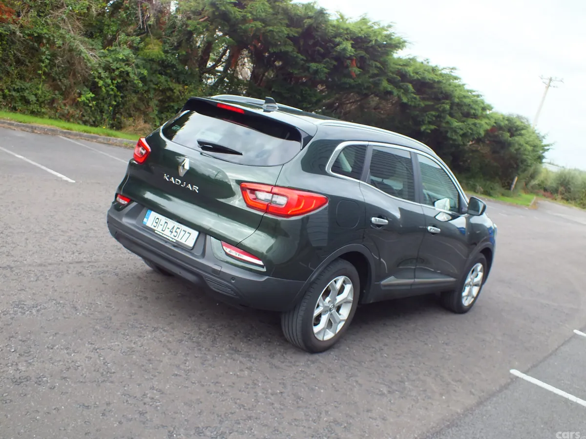 Renault Kadjar SUV, Diesel, 2019, Green