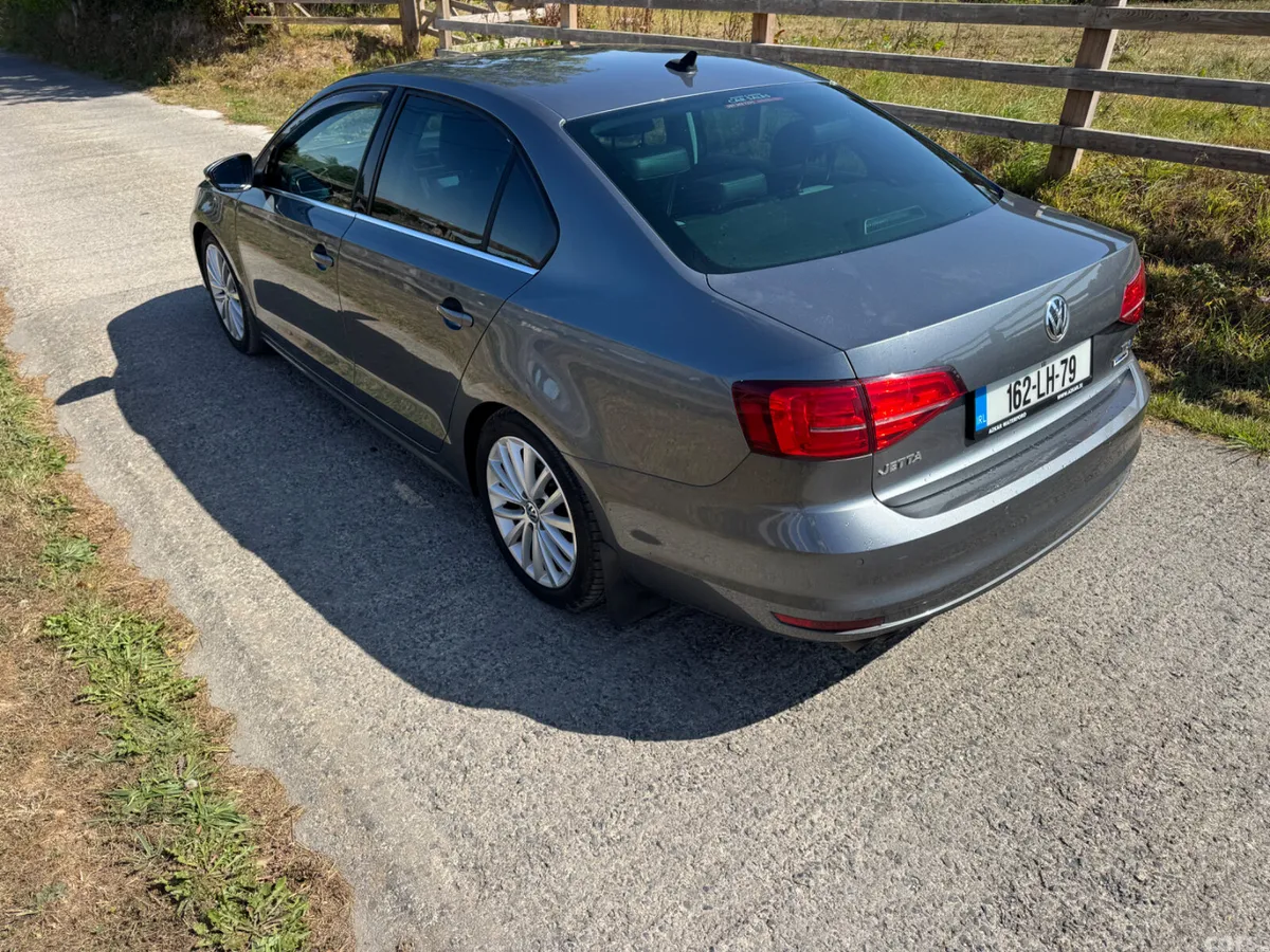Volkswagen Jetta Saloon, Diesel, 2016, Grey