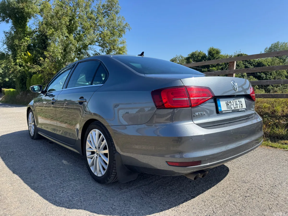 Volkswagen Jetta Saloon, Diesel, 2016, Grey