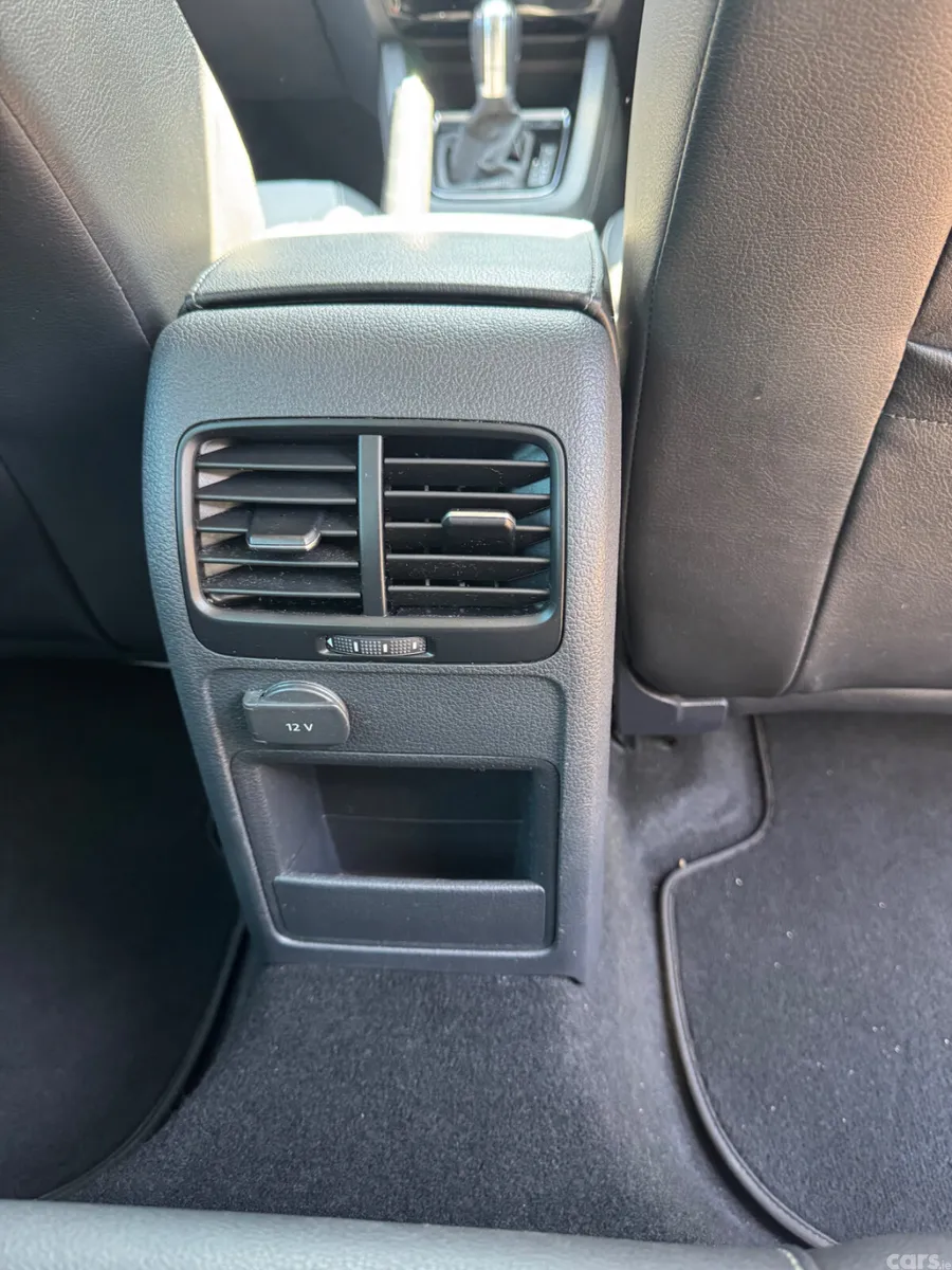 Volkswagen Jetta Saloon, Diesel, 2016, Grey