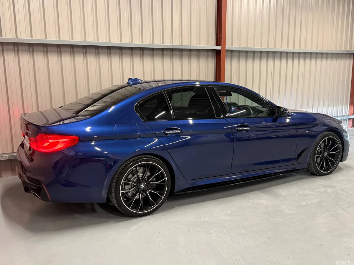 BMW 5-Series Saloon, Diesel, 2017, Blue