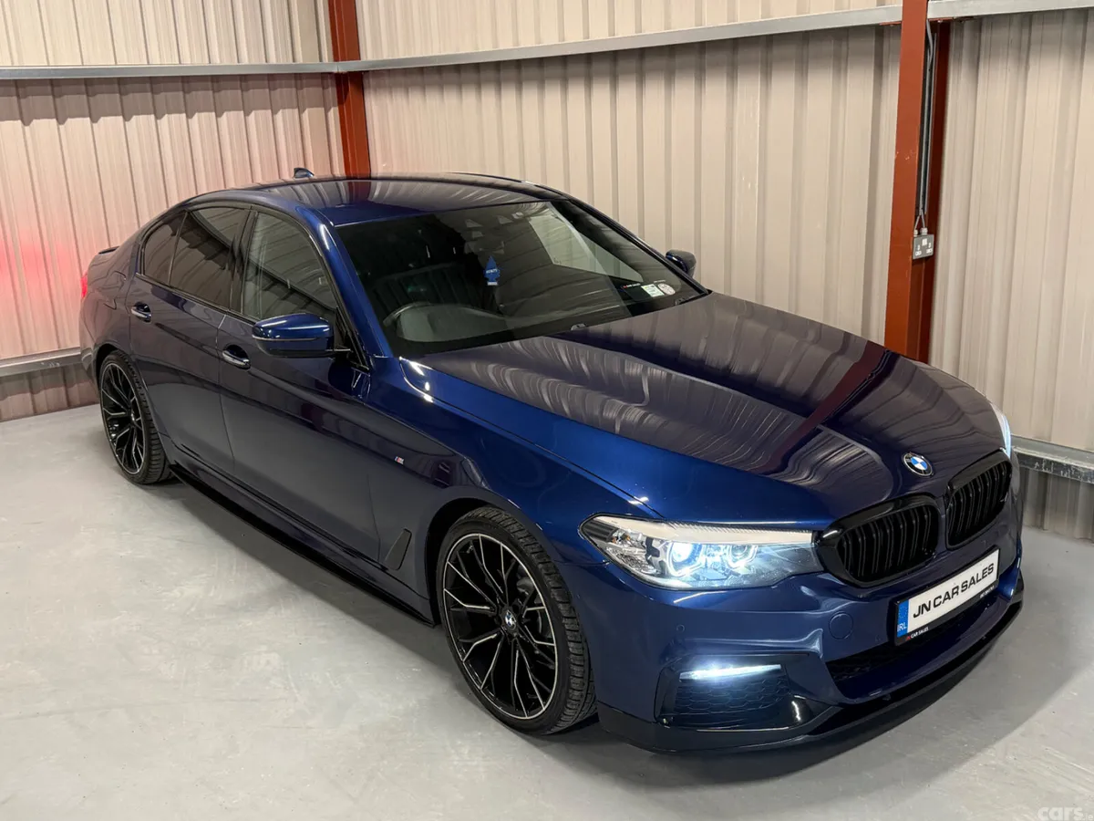 BMW 5-Series Saloon, Diesel, 2017, Blue