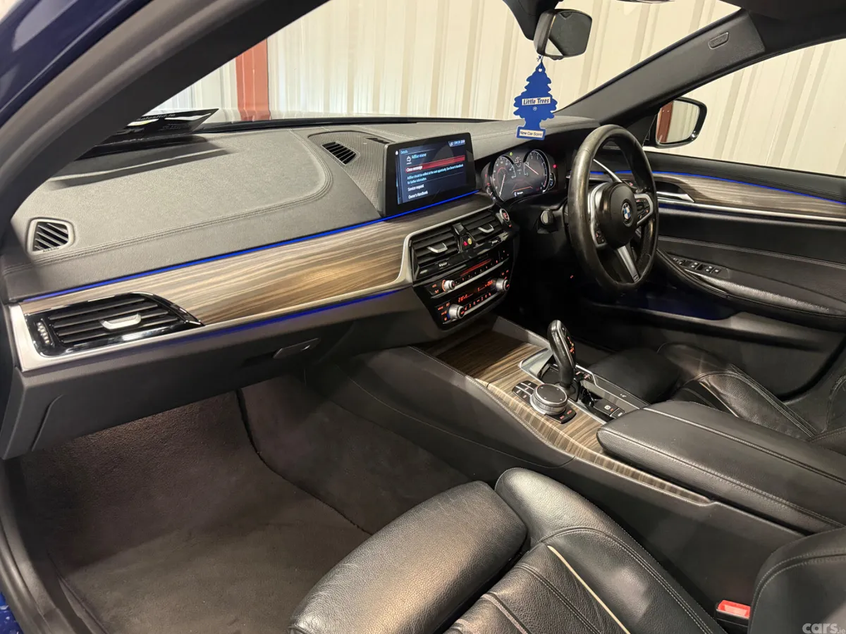 BMW 5-Series Saloon, Diesel, 2017, Blue