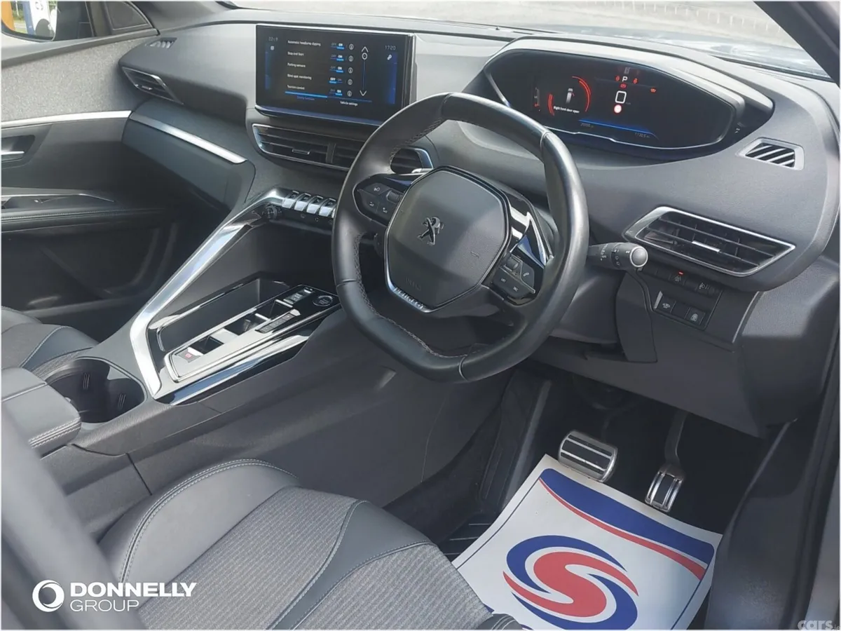 Peugeot 5008 Estate, Diesel, 2023, Grey