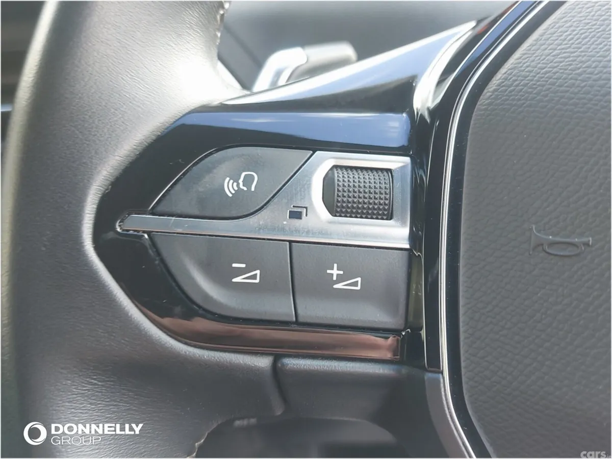 Peugeot 5008 Estate, Diesel, 2023, Grey