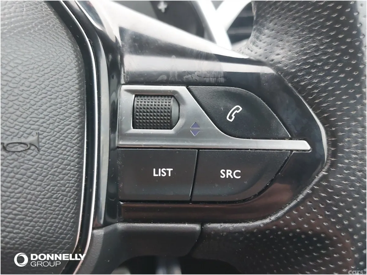 Peugeot 5008 Estate, Diesel, 2022, Grey