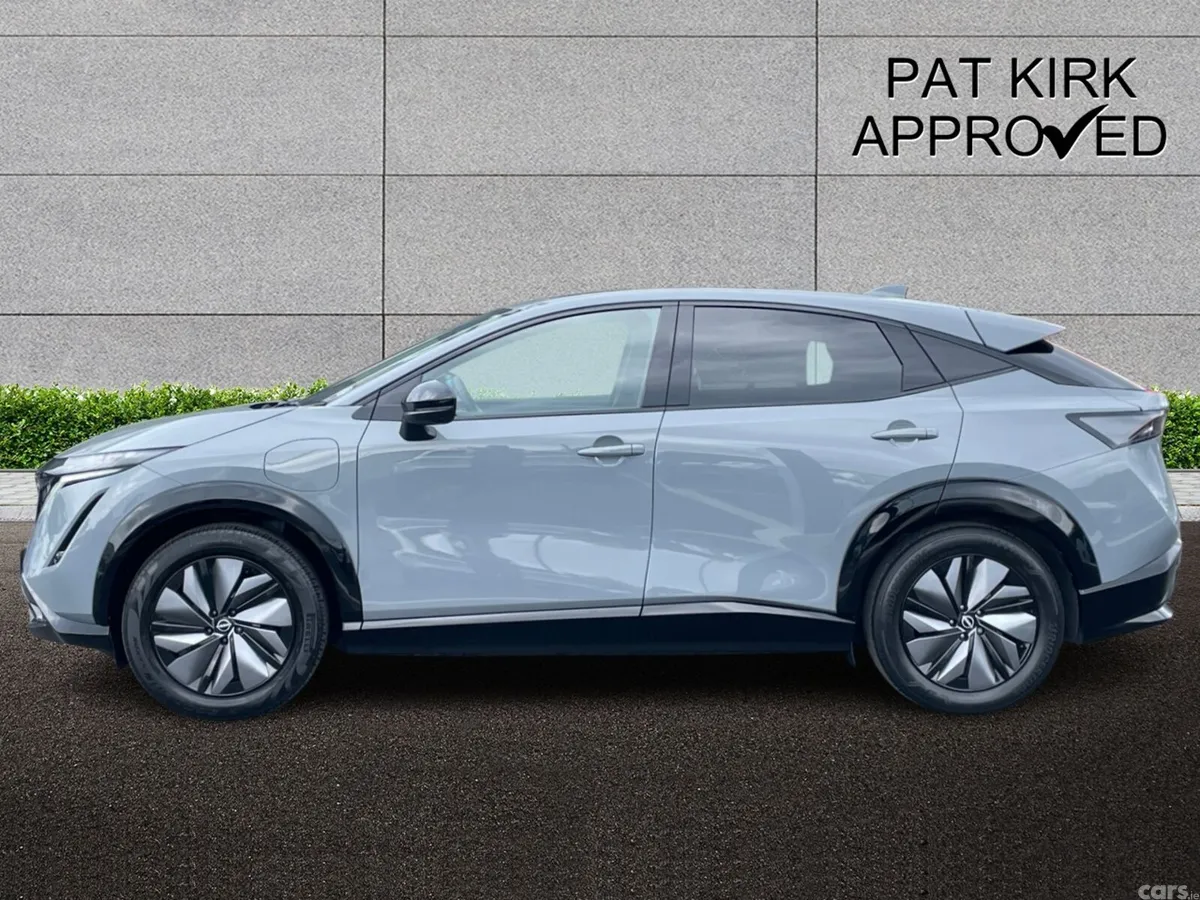 Nissan Ariya Hatchback, Electric, 2023, Grey