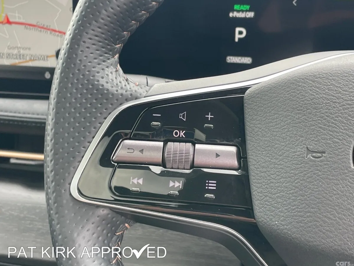 Nissan Ariya Hatchback, Electric, 2023, Grey
