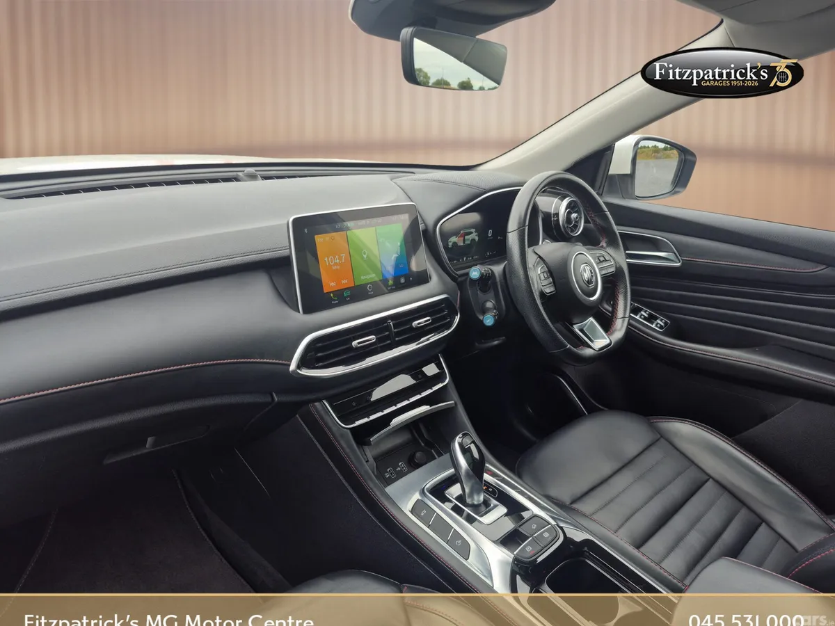MG HS Hatchback, Petrol Plug-in Hybrid, 2023, White