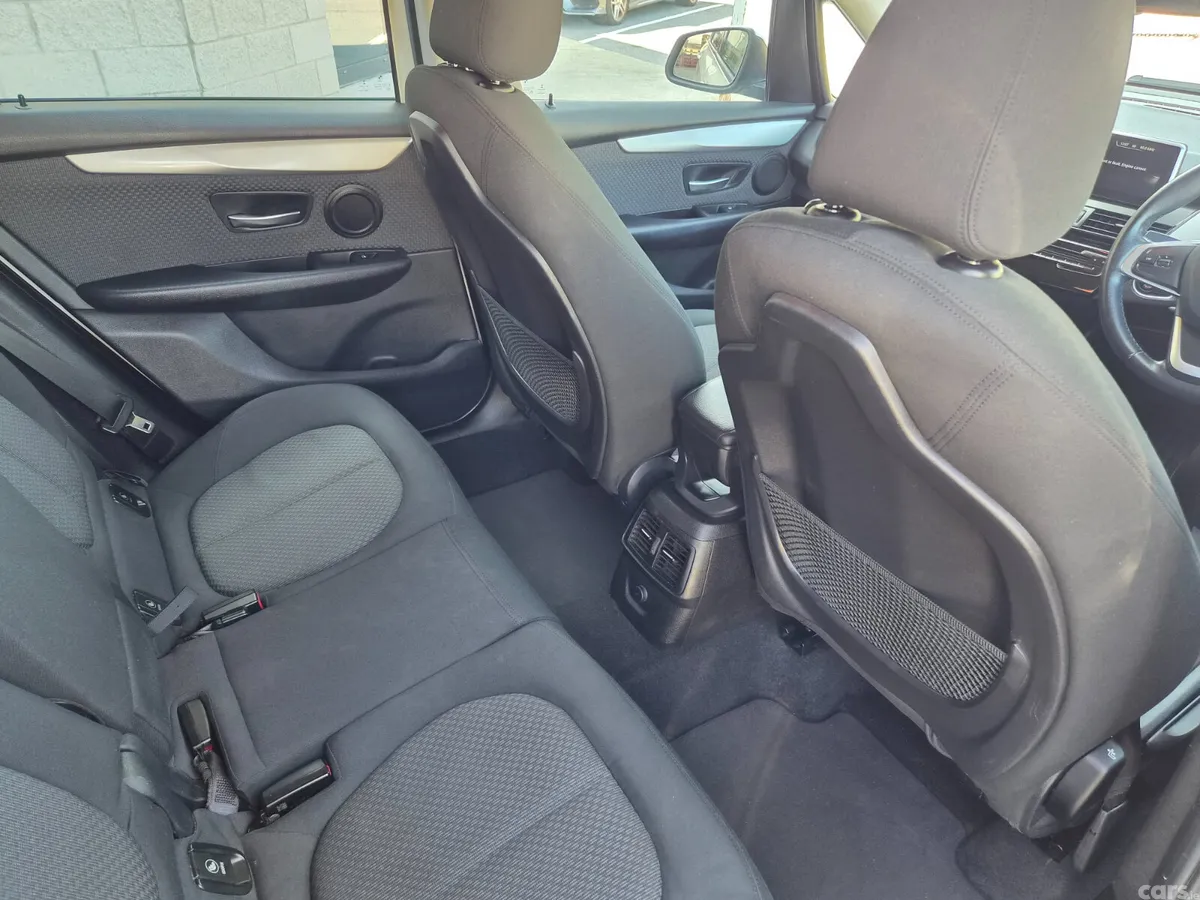 BMW 2-Series Hatchback, Diesel, 2017, White
