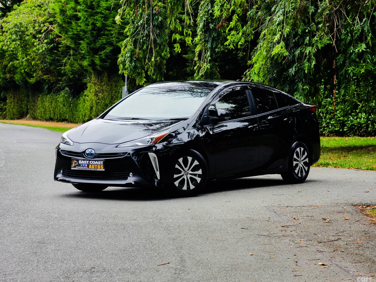 Toyota Prius Saloon, Petrol Hybrid, 2020, Black
