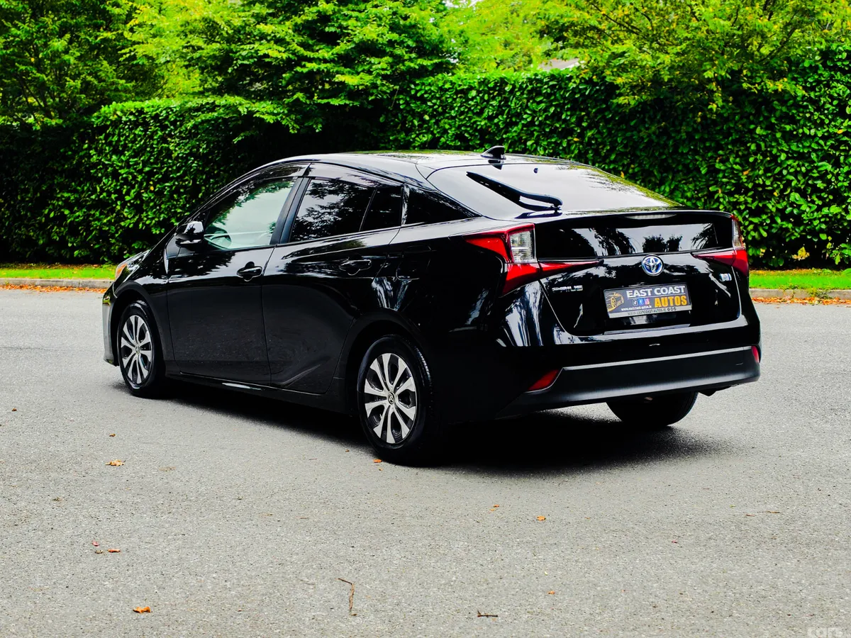 Toyota Prius Saloon, Petrol Hybrid, 2020, Black