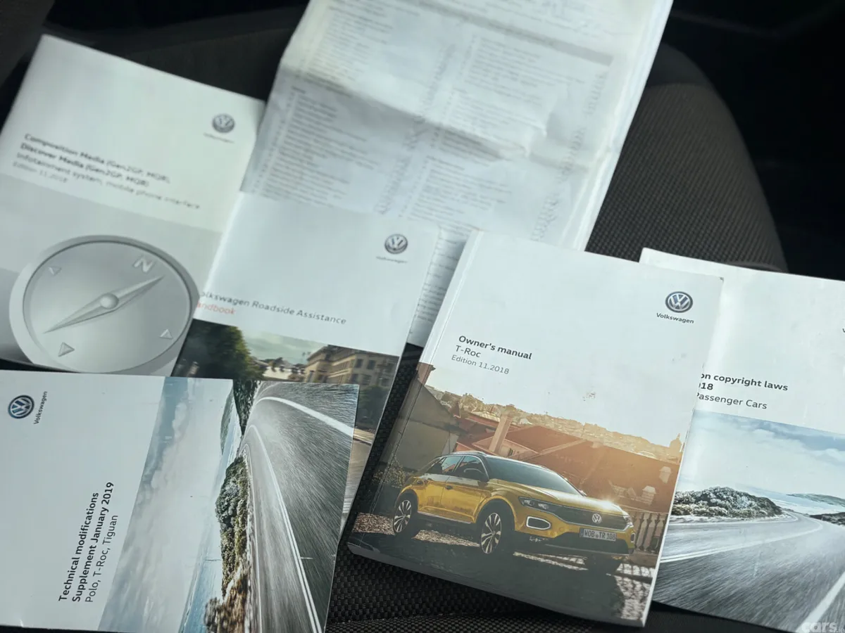 Volkswagen T-Roc SUV, Diesel, 2019, Blue