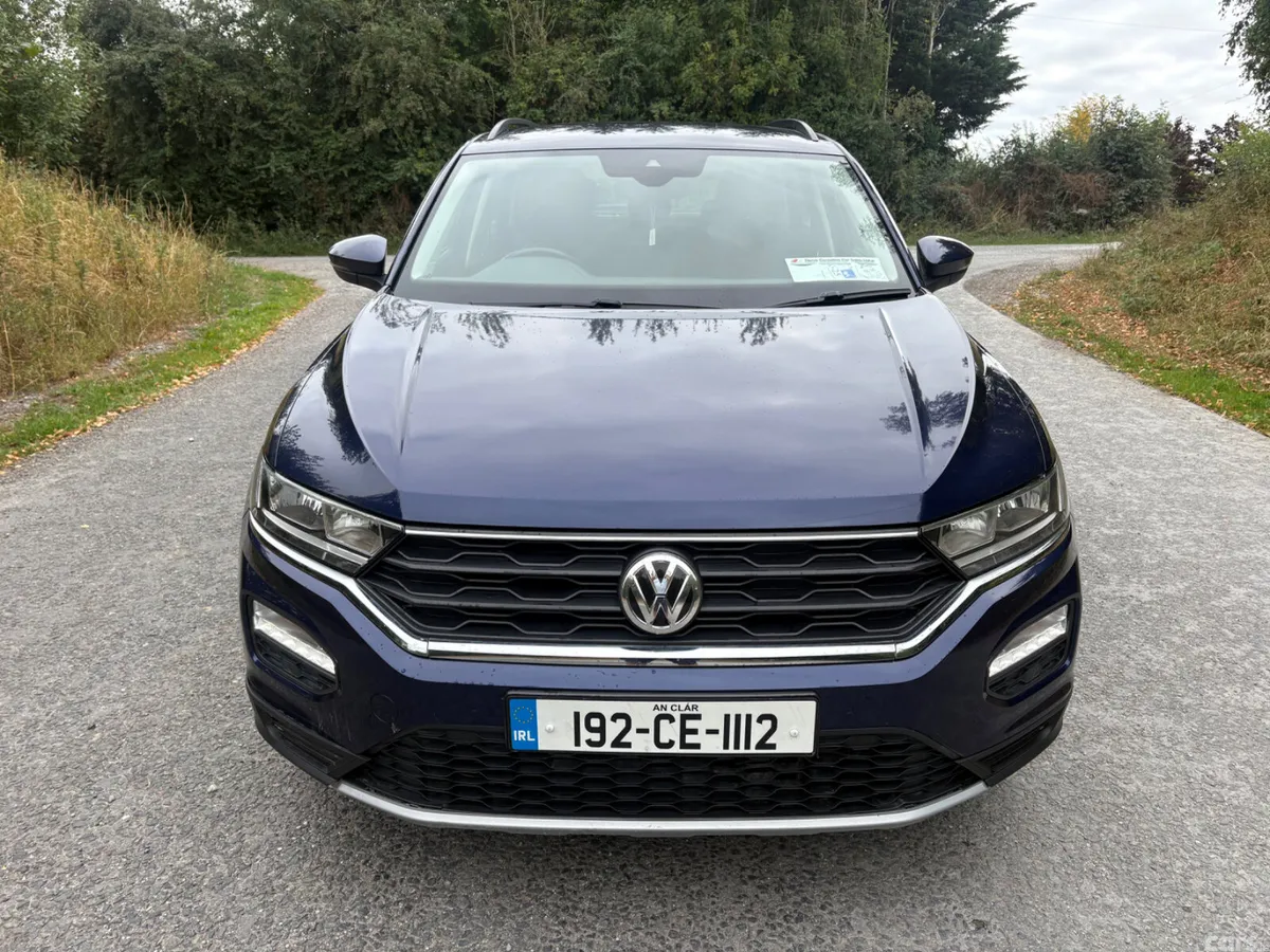 Volkswagen T-Roc SUV, Diesel, 2019, Blue