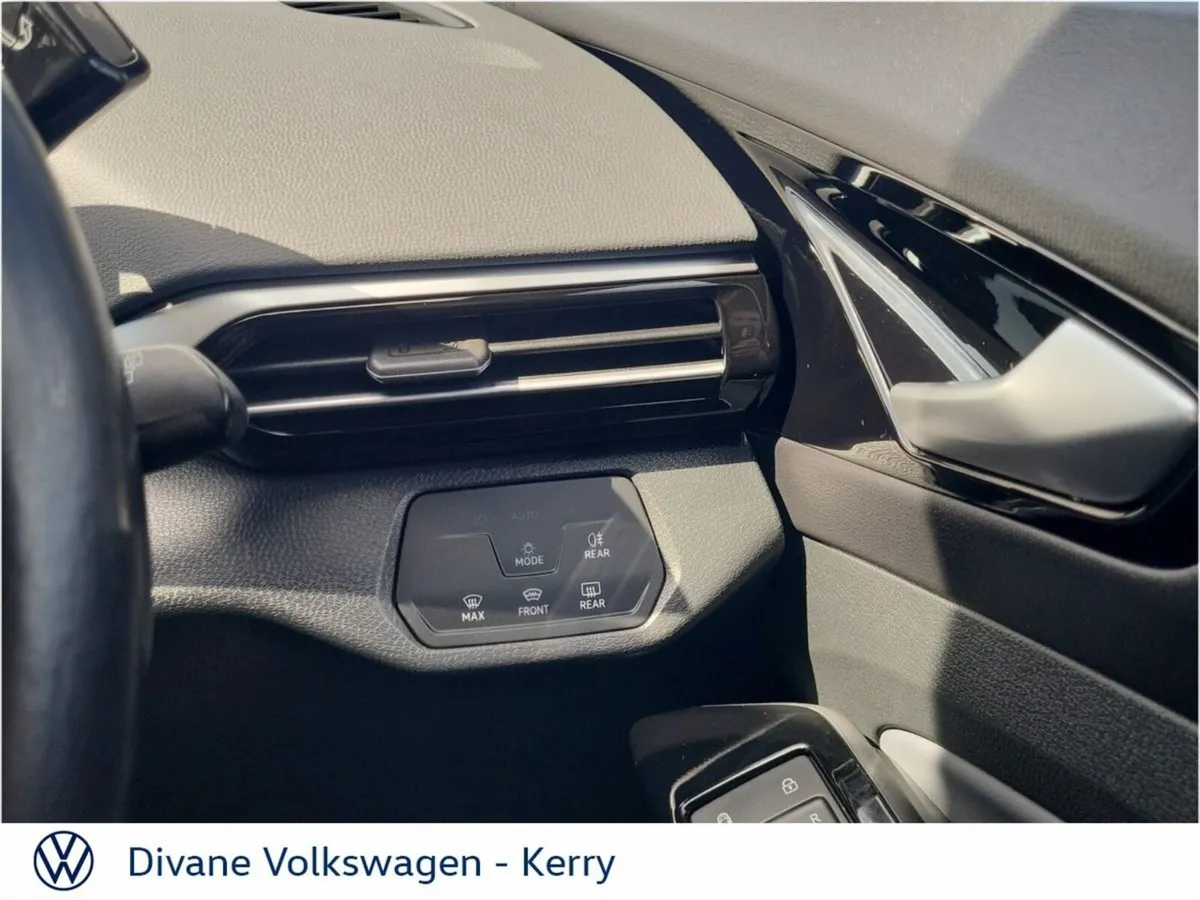 Volkswagen ID.4 SUV, Electric, 2022, Blue