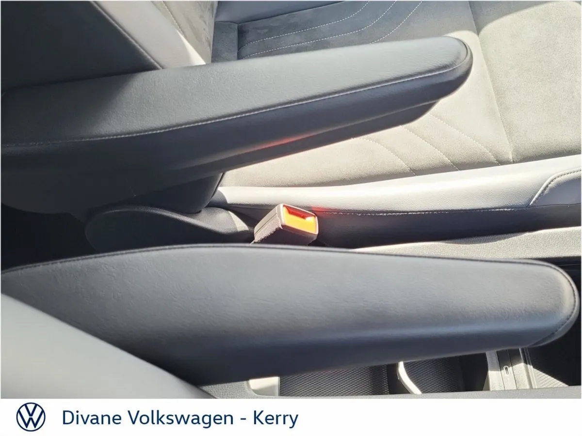 Volkswagen ID.4 SUV, Electric, 2022, Blue