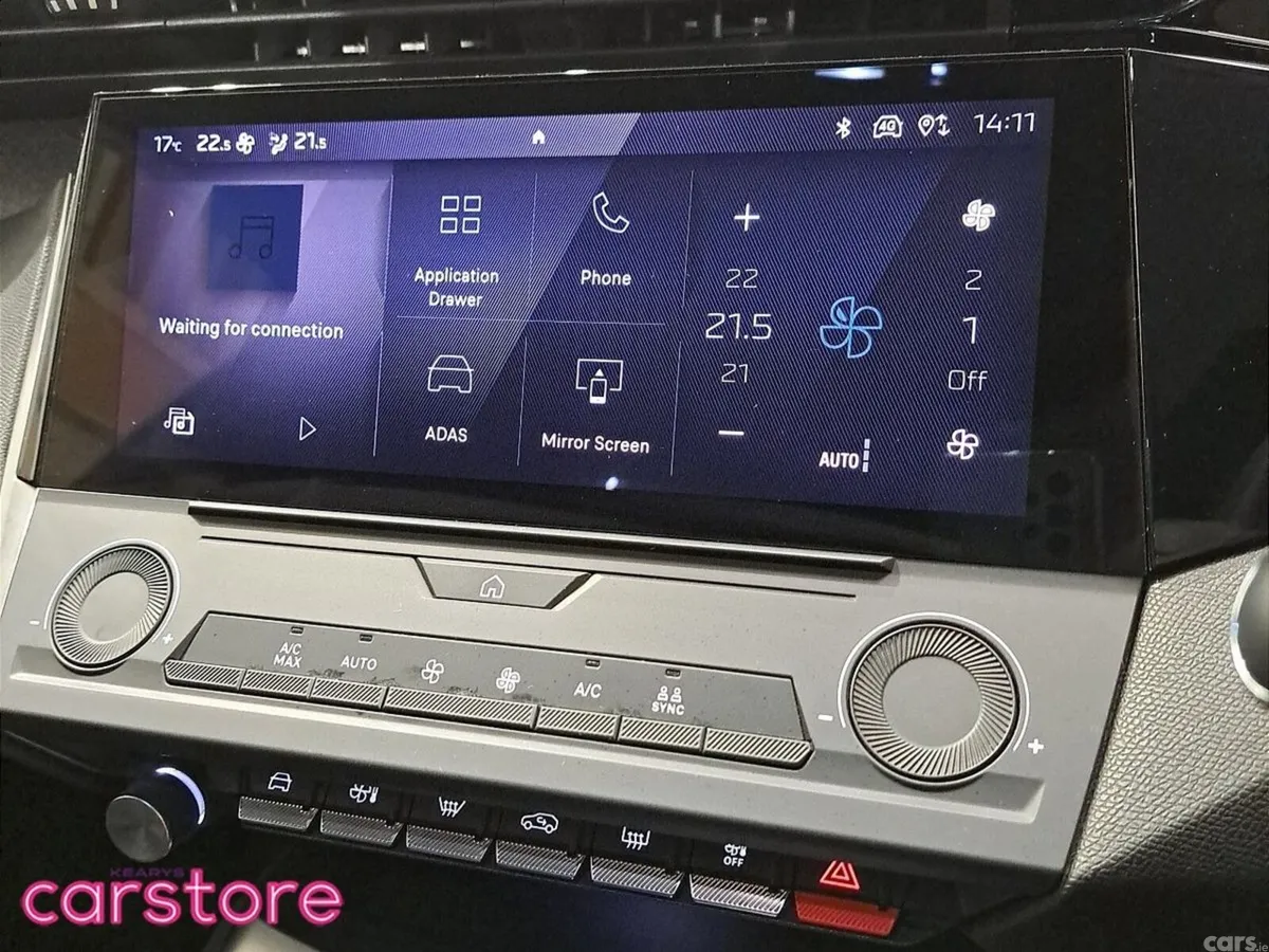 Peugeot 308 Hatchback, Petrol, 2022, Grey